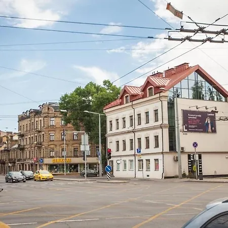 Frame Апартаменти *