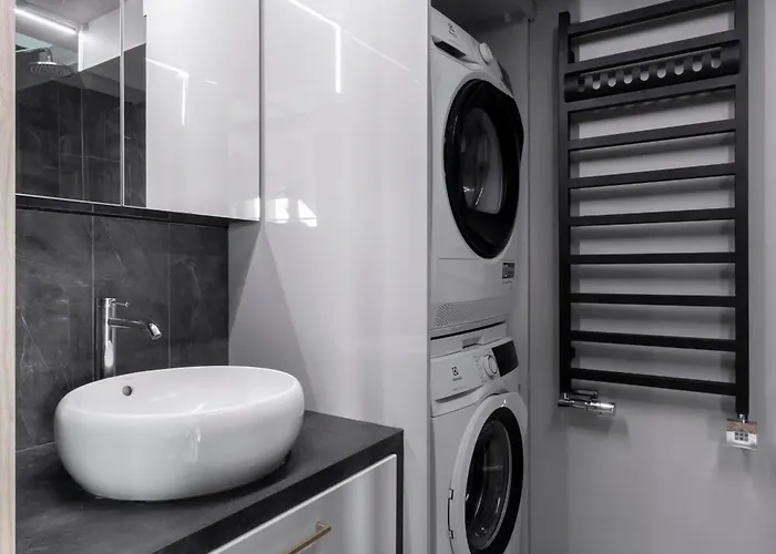 アパート Frame *